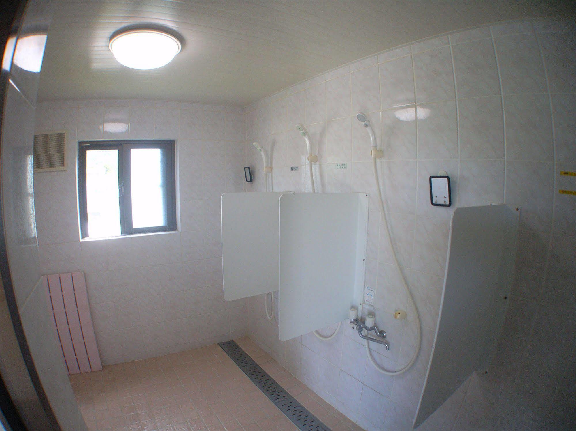 Hotel Minshuku Yadokari Zamami Esterno foto